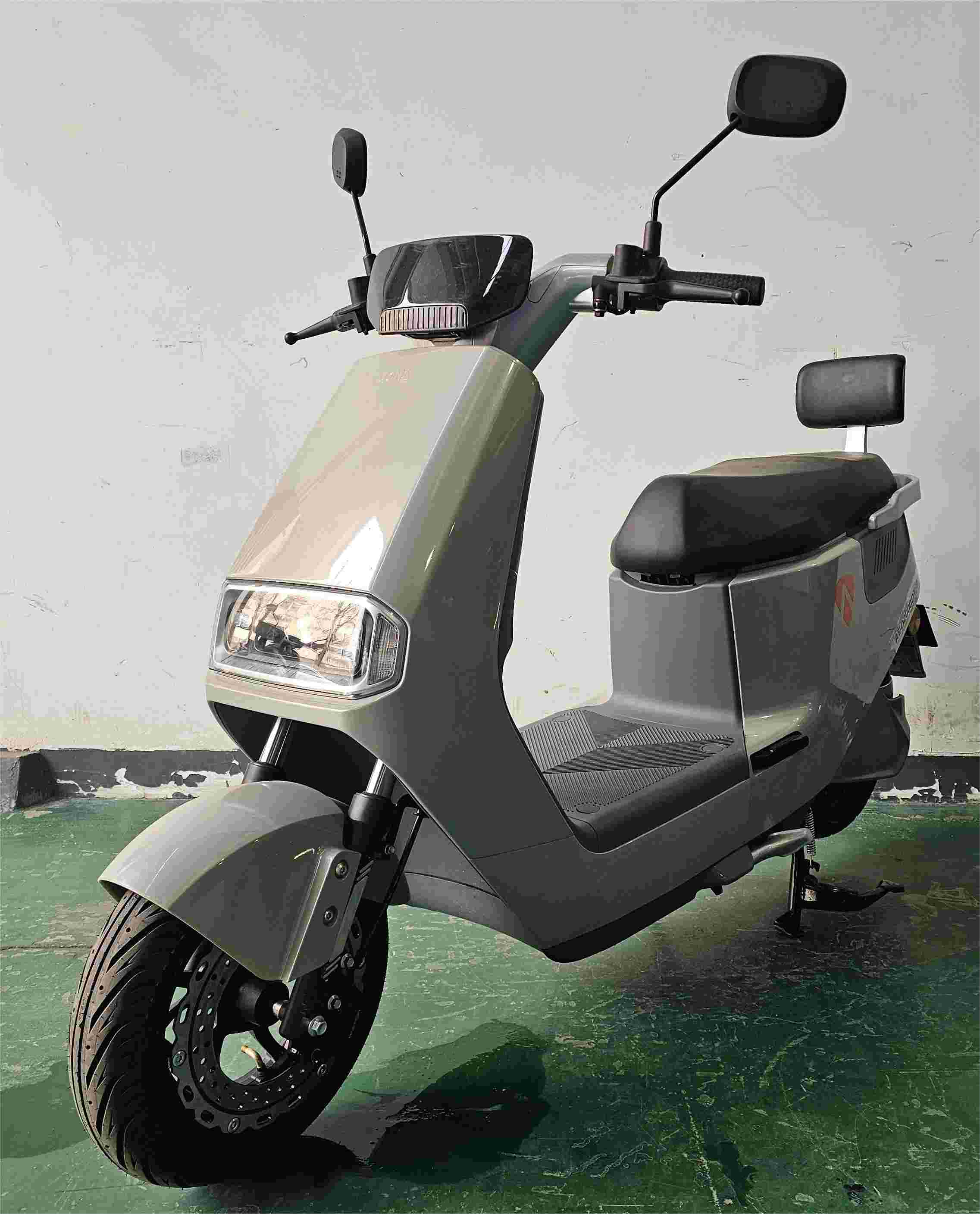 安尔达牌AED2000DT-A电动两轮摩托车公告图片