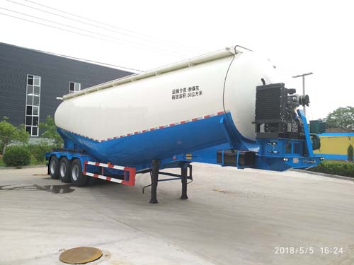 光亚通达牌12米29.4吨3轴低密度粉粒物料运输半挂车(JGY9401GFL)