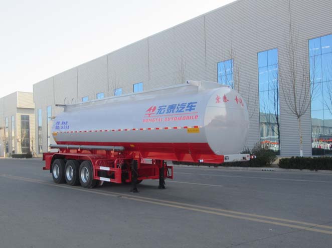 正康宏泰牌10.5米30.8吨3轴普通液体运输半挂车(HHT9401GPG)