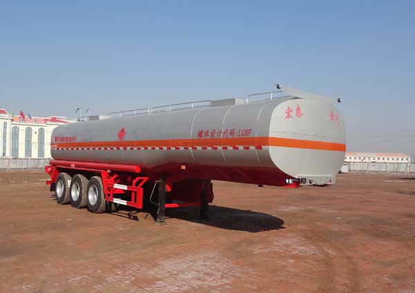正康宏泰牌11米31.2吨3轴易燃液体罐式运输半挂车(HHT9405GRYA)