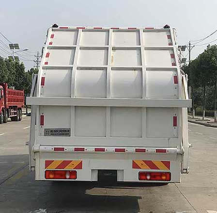 东风天锦VR HDW5181ZYSD6压缩式垃圾车公告图片