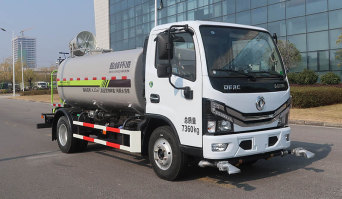 绿化喷洒车
