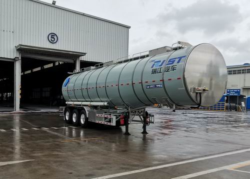 瑞江牌12.1米33.1吨3轴普通液体运输半挂车(WL9400GPG38)