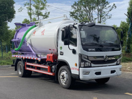 吸污车