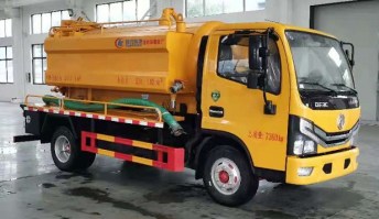 清洗吸污车