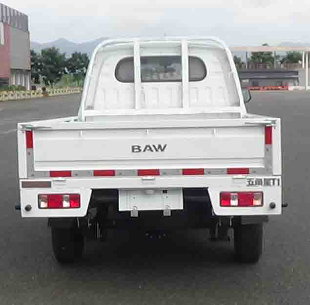 BAW1030PAA5 锐胜牌124马力单桥汽油2.6米国六轻型载货汽车图片