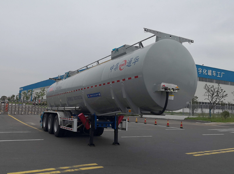通华牌11.2米32吨3轴普通液体运输半挂车(THT9400GPGF2)