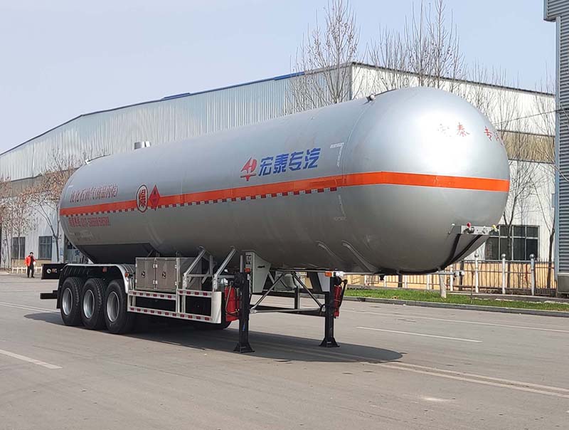 正康宏泰牌13.5米25.5吨3轴液化气体运输半挂车(HHT9409GYQ)