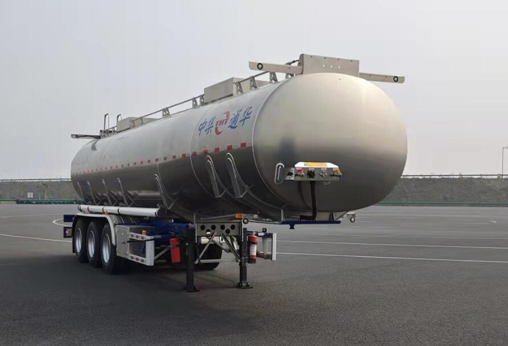 通华牌11.3米34.5吨3轴普通液体运输半挂车(THT9401GPGDT36A)