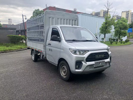 仓栅式运输车