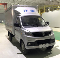 翼开启厢式车