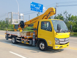 高空作业车
