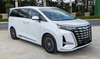 插电式混合动力多用途乘用车