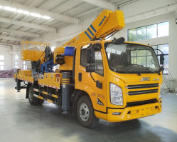 高空作业车