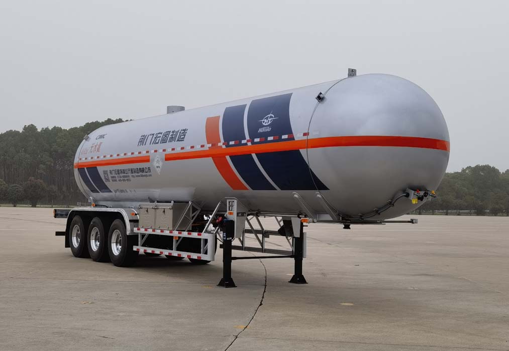 宏图牌13米26.4吨3轴液化气体运输半挂车(HT9409GYQD4)