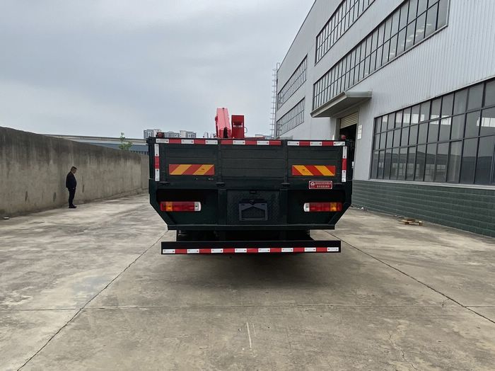 炎帝牌SZD5257JSQZ6隨車起重運輸車公告圖片