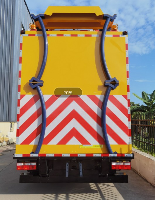 路仕盾牌YLM5100TFZ防撞緩沖車公告圖片