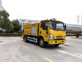 清洗车