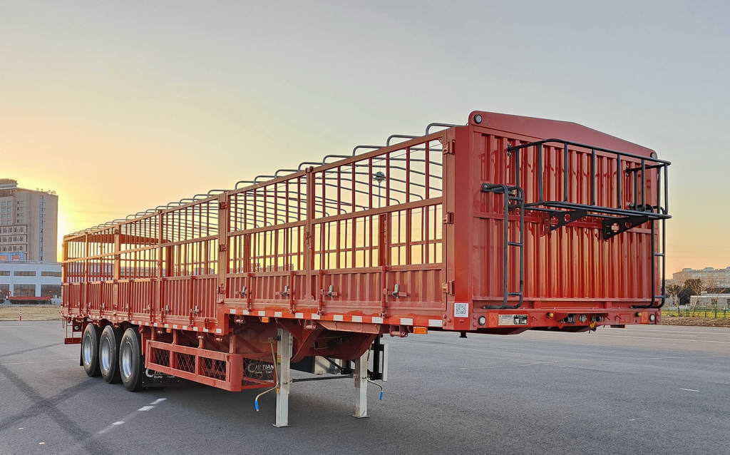 驰田金钢牌13米33.7吨3轴仓栅式运输半挂车(EXQ9401CCY)