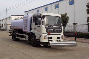 清洗车