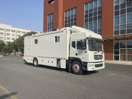 中驰威牌CEV5160XZH指挥车