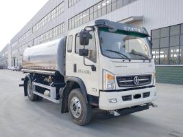 长沣牌CFC5160GSS6DY洒水车