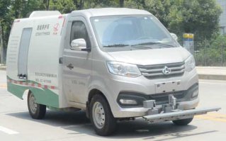 路面养护车