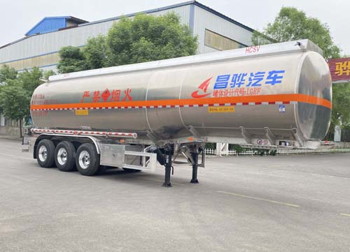 昌骅牌11.6米34吨3轴铝合金易燃液体罐式运输半挂车(HCH9406GRYLA)