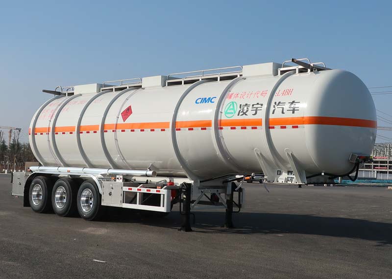 凌宇牌12.3米33.2吨3轴易燃液体罐式运输半挂车(CLY9405GRYB2)