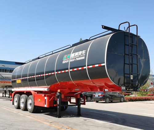 盛润牌10.5米32.5吨3轴普通液体运输半挂车(SKW9403GPGT38)