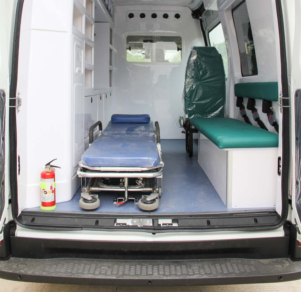 东方汽车牌ZDF5040XJH救护车公告图片