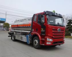 运油车