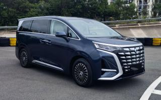 插电式混合动力多用途乘用车