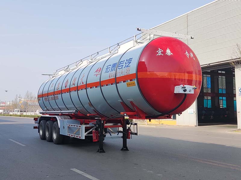 正康宏泰牌12.5米33.8吨3轴铝合金易燃液体罐式运输半挂车(HHT9403GRYG)