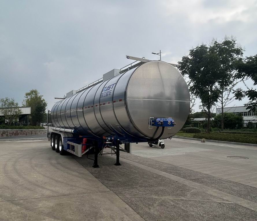 瑞江牌12.6米33吨3轴普通液体运输半挂车(WL9405GPGDY47A)