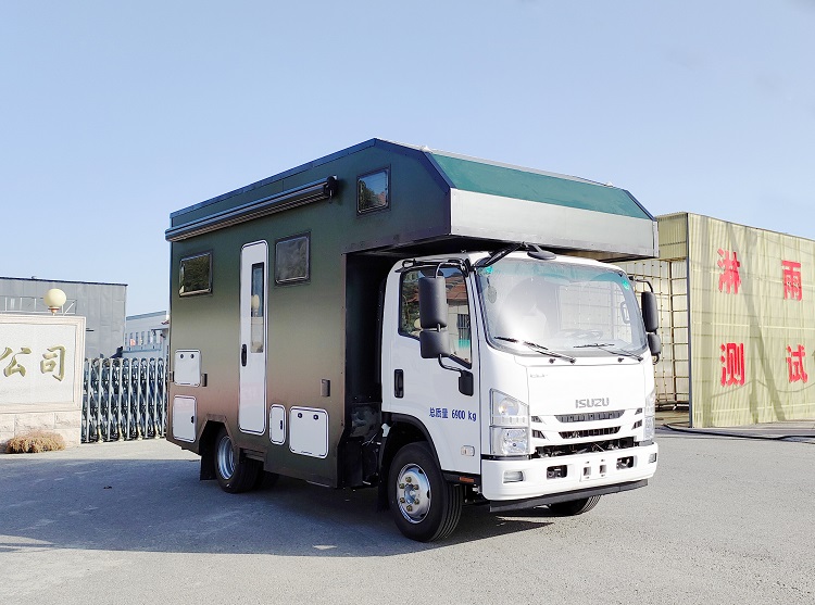 LDR5070XLJ 鲁道尔牌旅居车图片