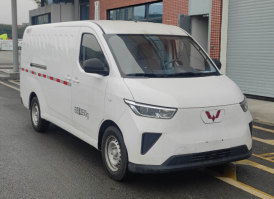 智跃牌LPL5032XLCBEV纯电动冷藏车