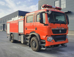 光通牌MX5201GXFPM70泡沫消防车