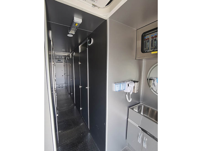 三一牌SYM5181XCS廁所車公告圖片