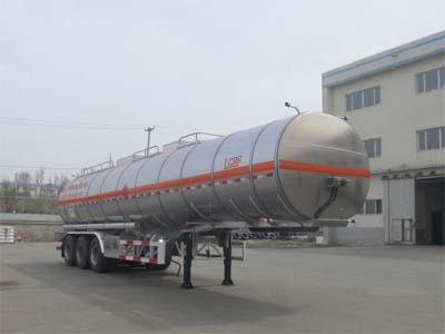 陆平机器牌12.6米32.1吨3轴铝合金易燃液体罐式运输半挂车(LPC9400GRYSB)