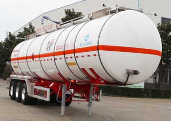 开乐牌12.3米32.2吨3轴易燃液体罐式运输半挂车(AKL9400GRY46)