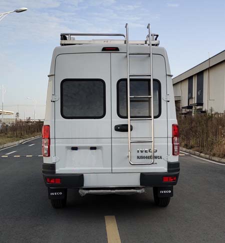 依維柯牌NJ5046XDWCA流動(dòng)服務(wù)車(chē)公告圖片