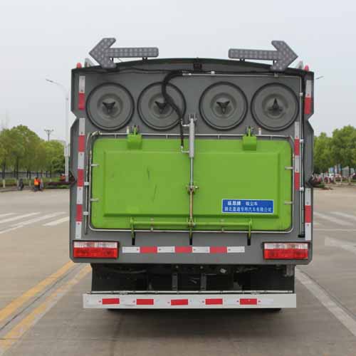 縱昂牌CLT5071TXCEQ6吸塵車公告圖片