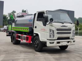 绿化喷洒车
