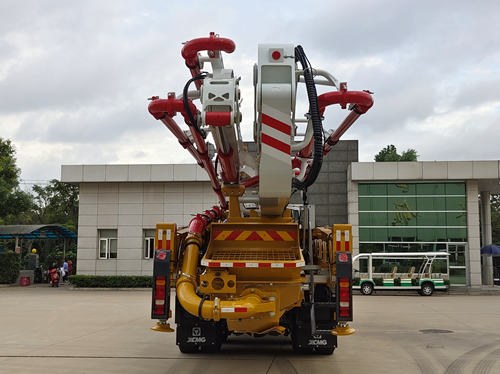 徐工牌XZS5341THBZ混凝土泵車公告圖片