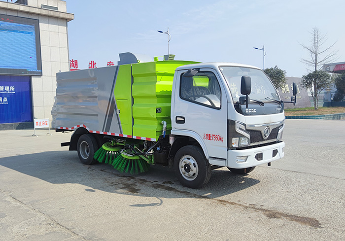 专力牌ZLC5075TSLE6扫路车