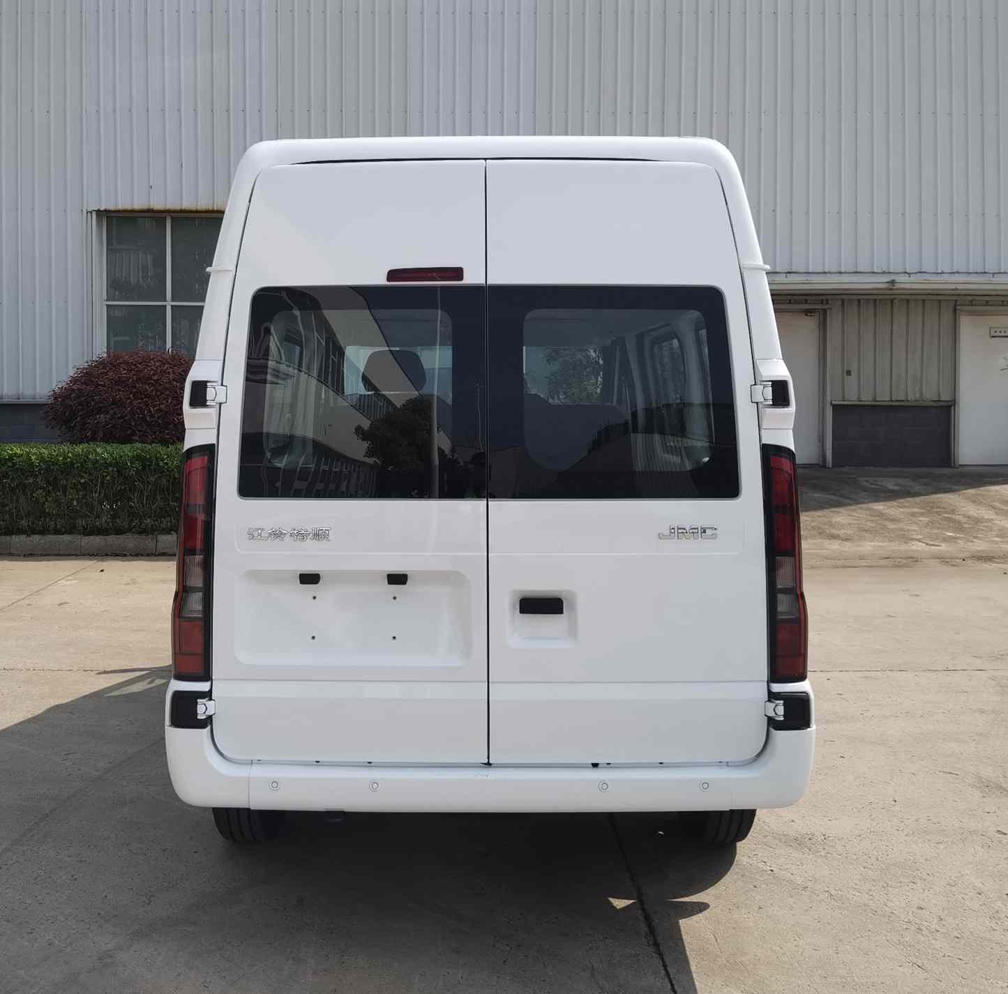 江铃牌JX6505T-L6多用途乘用车公告图片