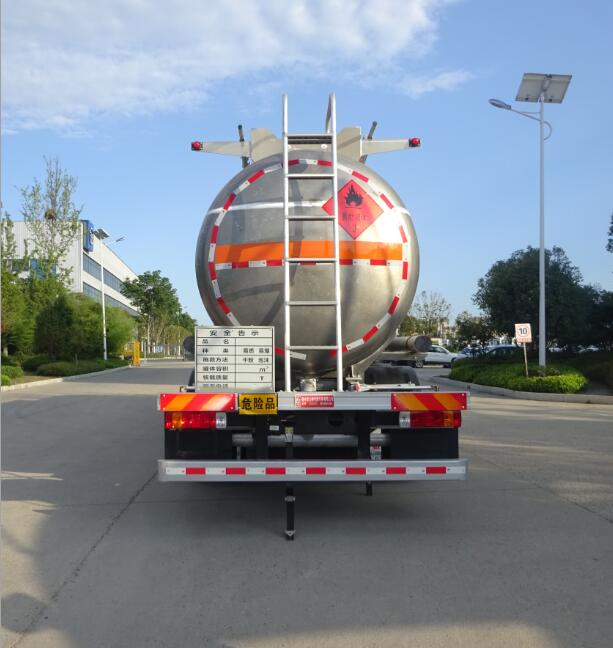 醒狮牌SLS5321GRYC6易燃液体罐式运输车公告图片