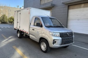 东风牌DXK5020XXYC8HL厢式运输车