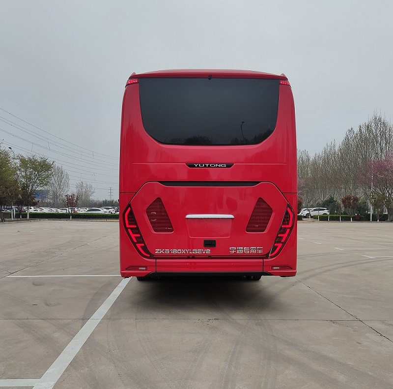 宇通牌ZK5180XYLBEV2純電動(dòng)醫(yī)療車公告圖片